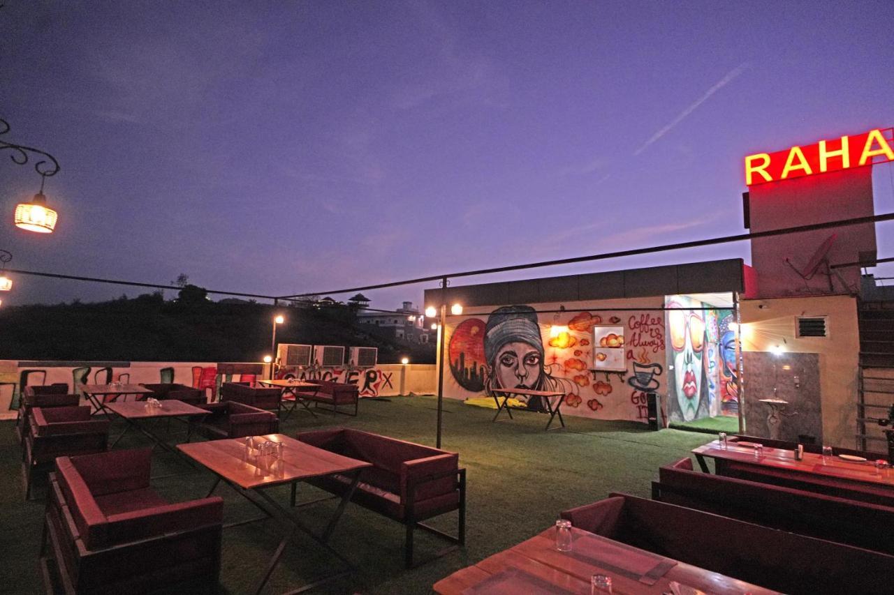 Hotel Raha Udaipur Exterior photo